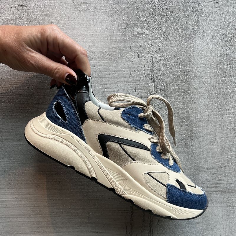 Beige met jeans sneaker Kiki - Capuchon Fashion