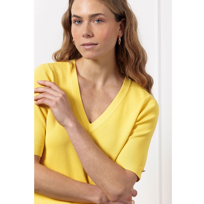 Golden Yellow pullover Linay - Capuchon Fashion