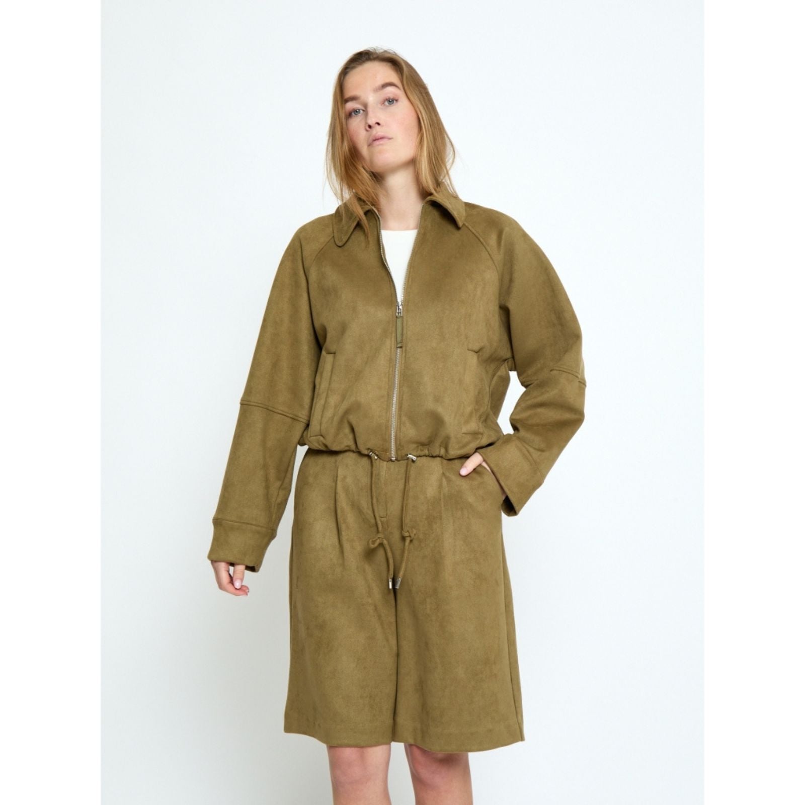 Kangaroo Brown suedine jacket Roxanna - Capuchon Fashion