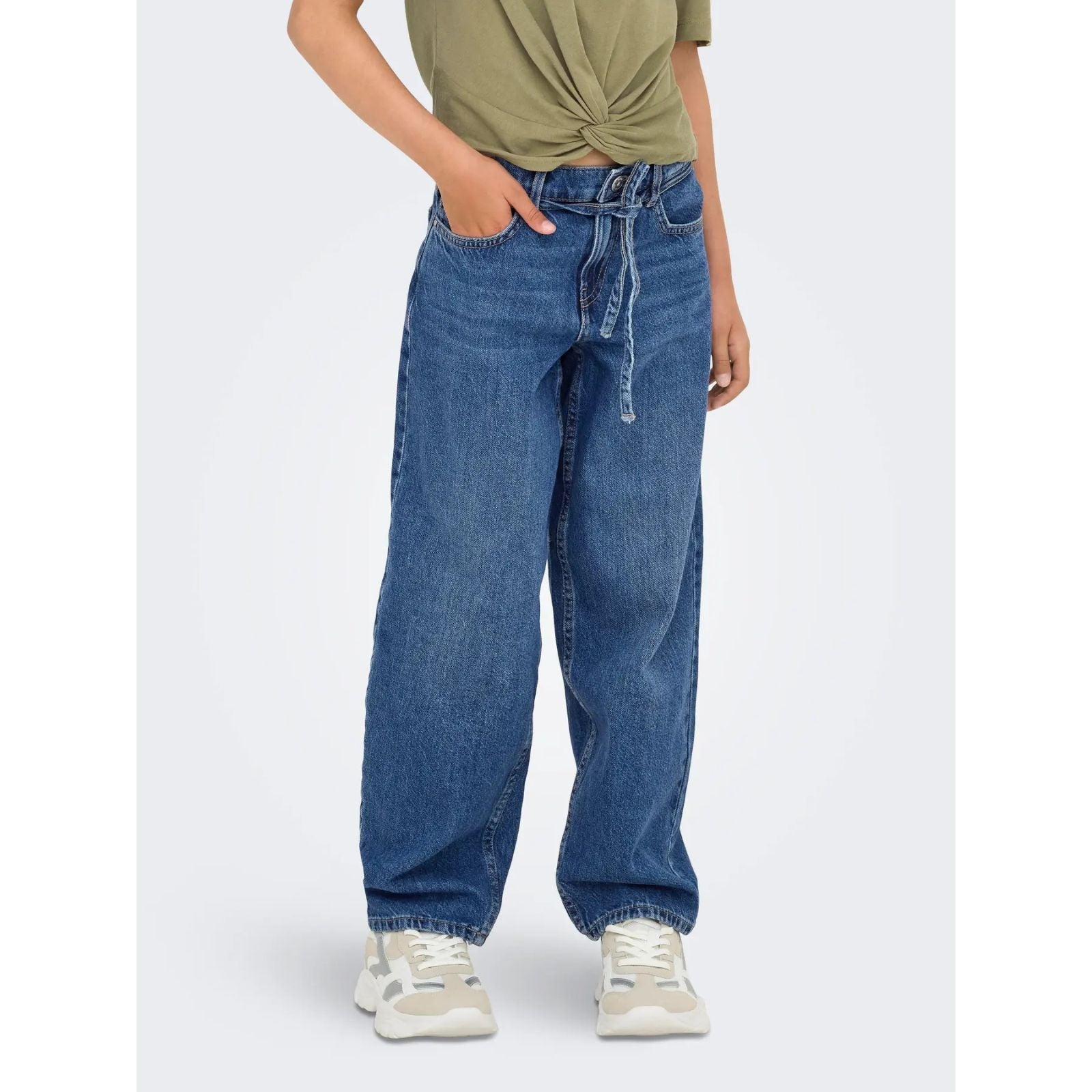 Medium Blue Denim straight fit jeans Gianna - Capuchon Fashion