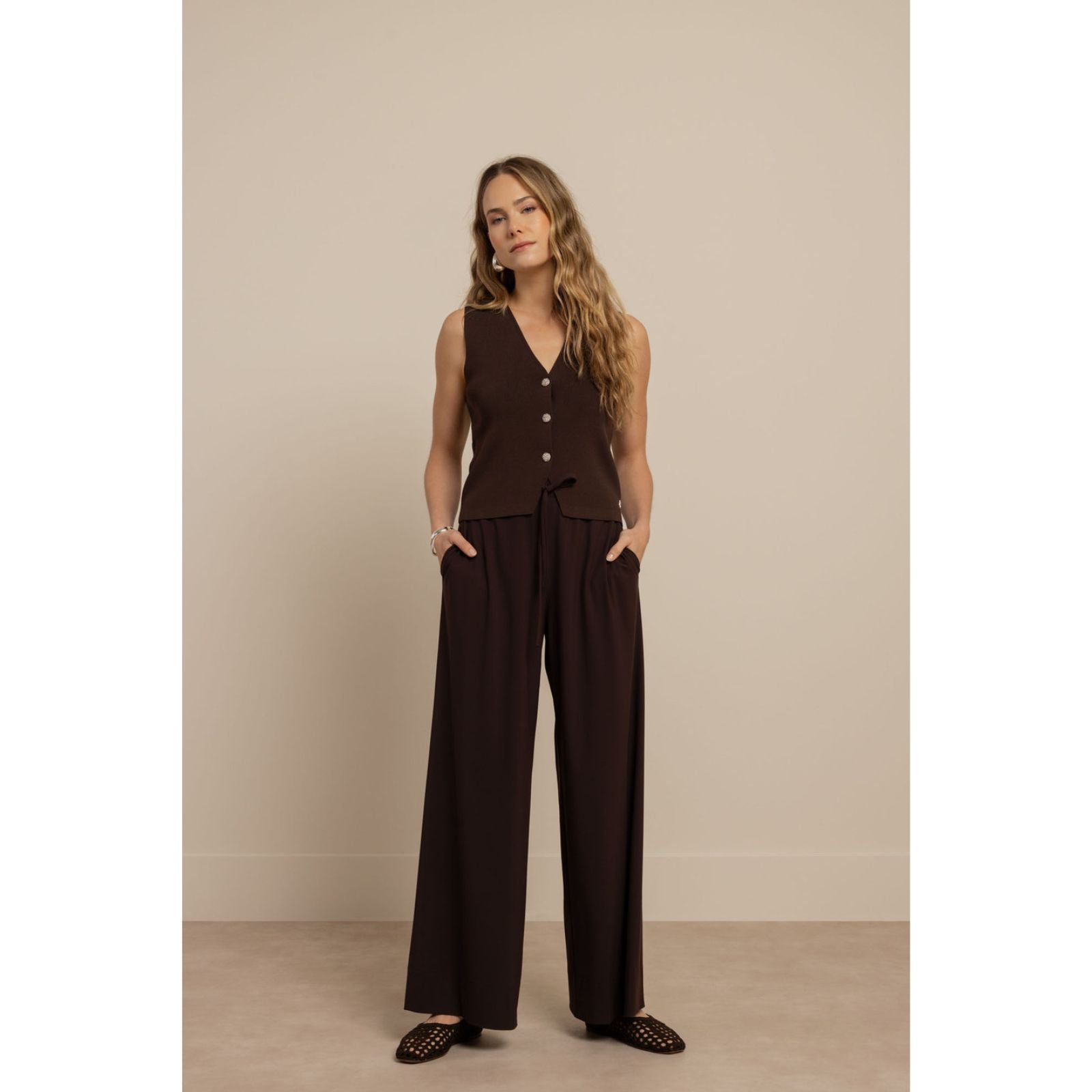 Espresso v-hals knitted gilet Fenna