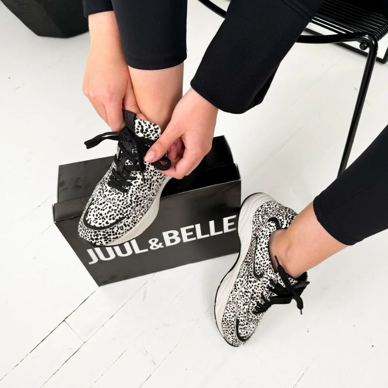 Wit geprinte sneaker Capri - Capuchon Fashion