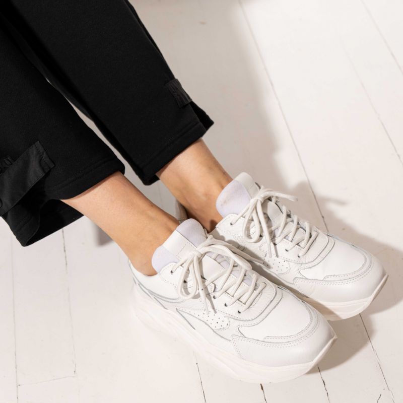 Witte geprinte sneaker Capri - Capuchon Fashion