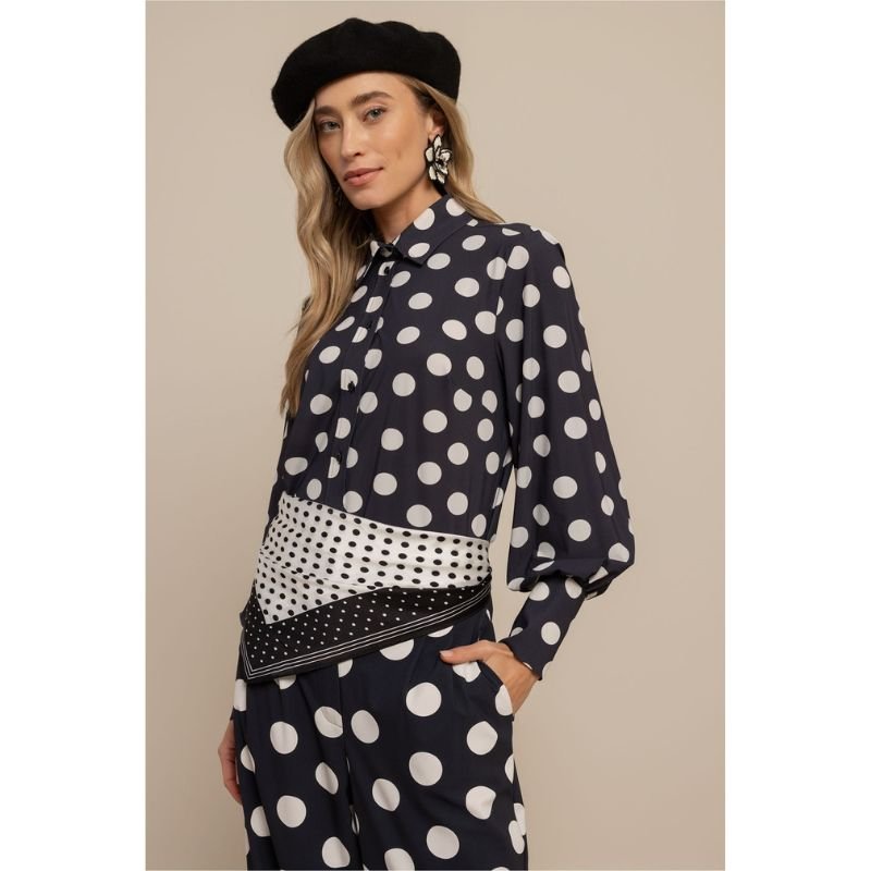 Donkerblauw met kit polkadot blouse Rensje - Capuchon Fashion