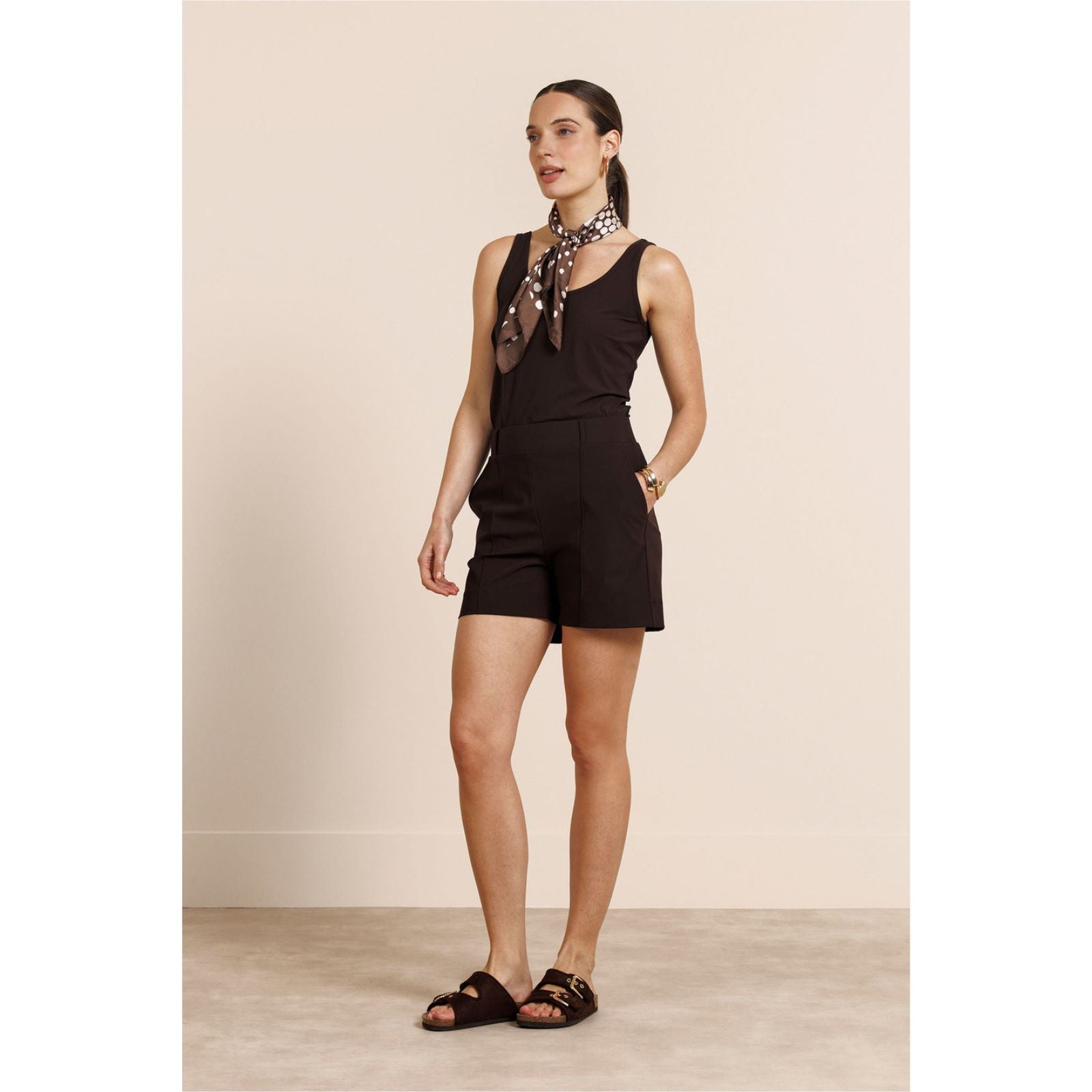 Espresso travel mouwloze top Novi - Capuchon Fashion