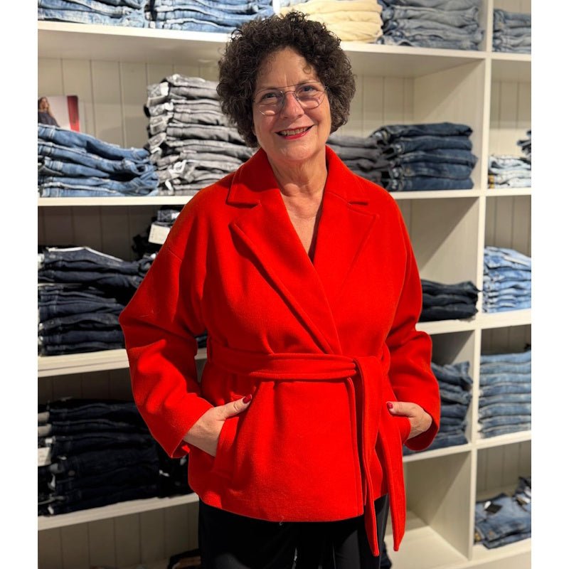 Rode korte blazer jacket Jannet - Capuchon Fashion