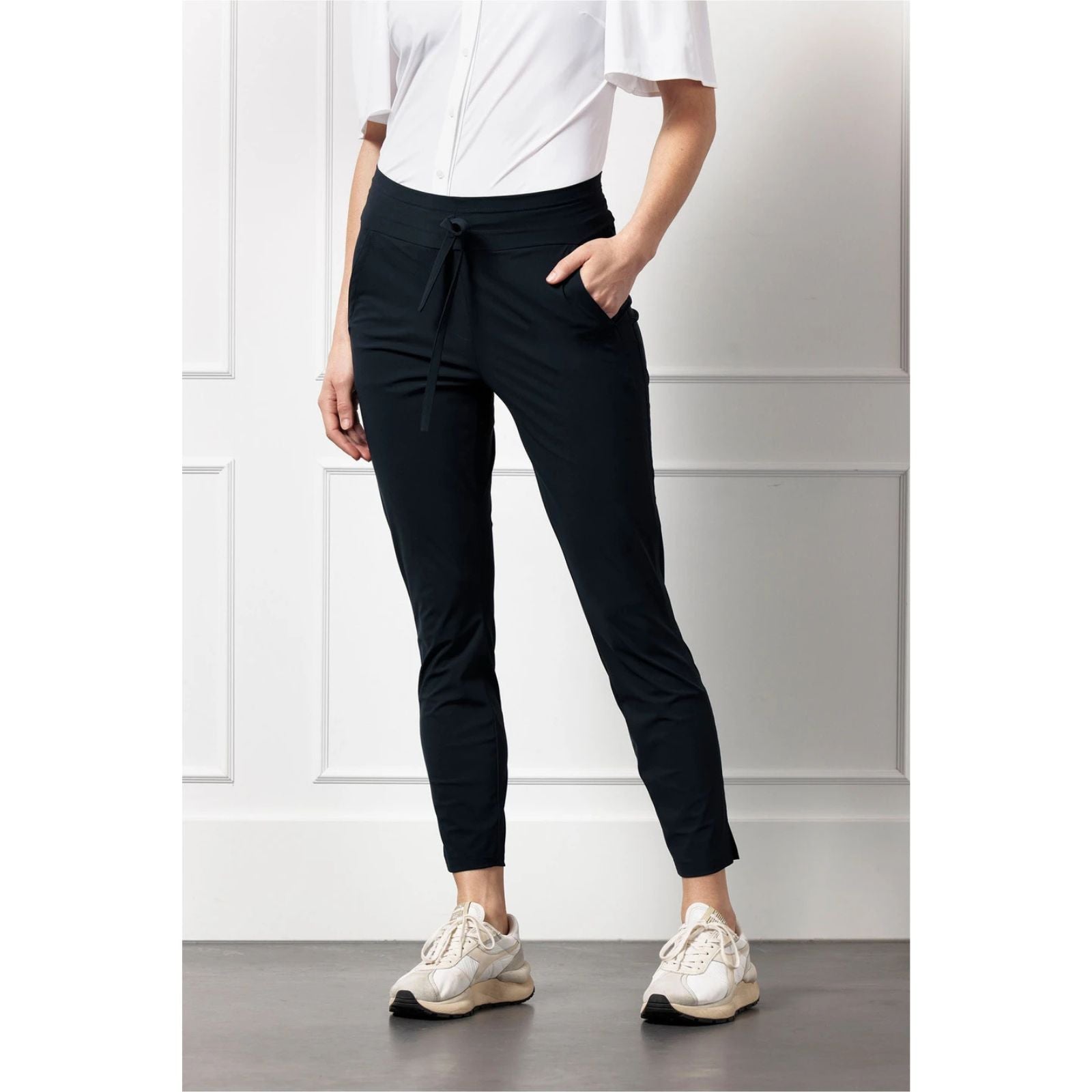 Donkerblauwe broek Startup summer