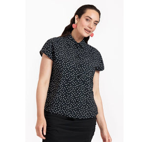 Zwarte blouse Barb irr dot - Capuchon Fashion