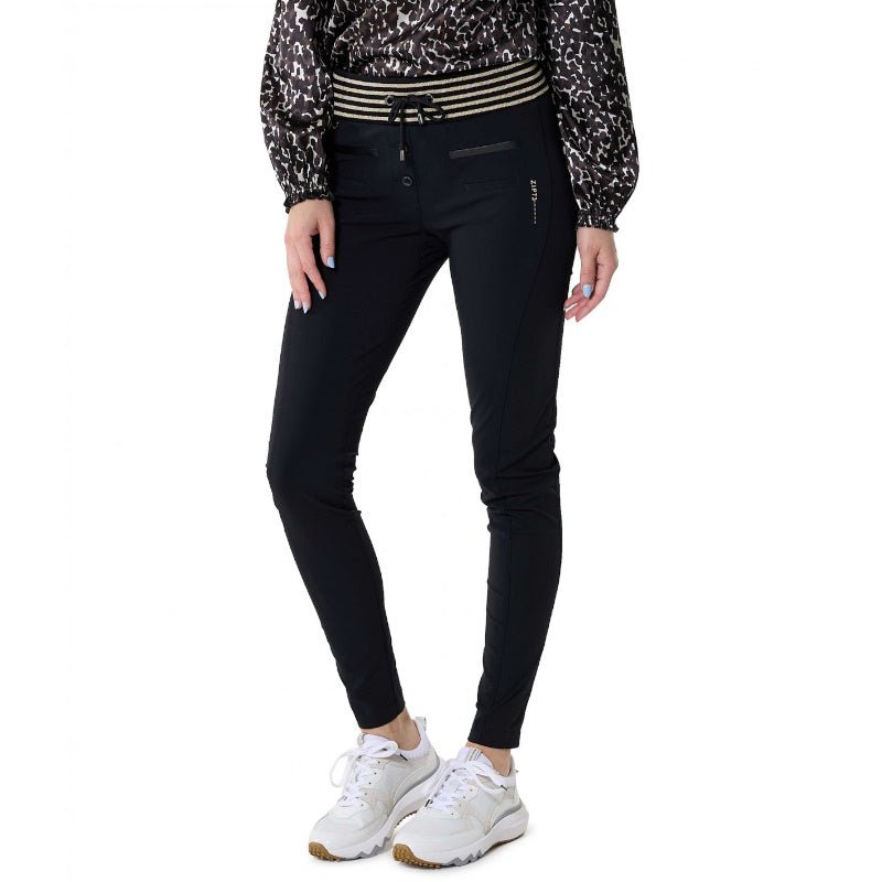 Zwarte broek Streepboord - Capuchon Fashion