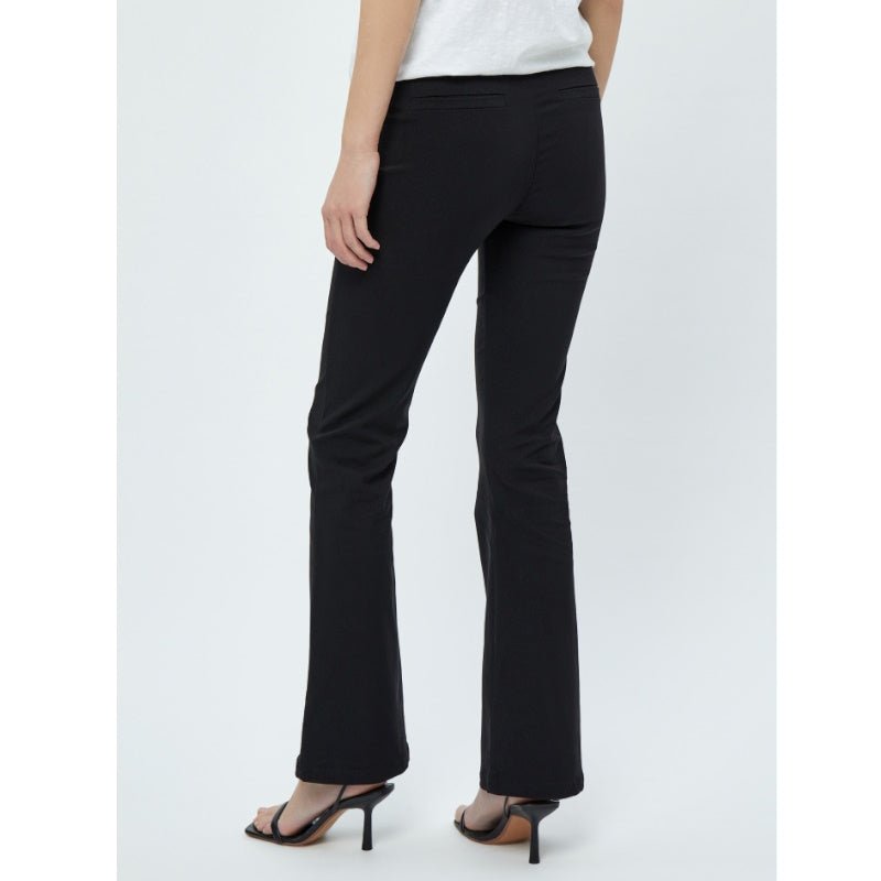 Zwarte flared pant Carma - Capuchon Fashion